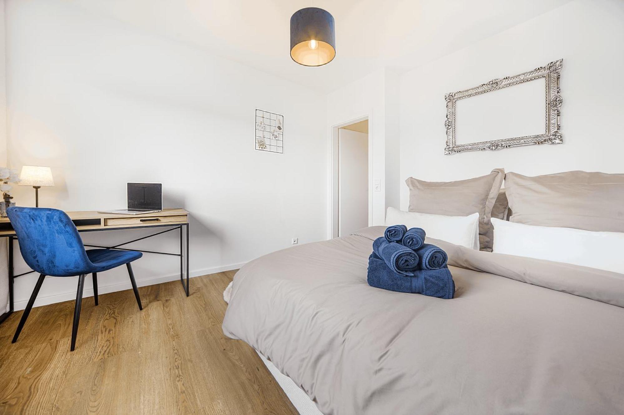 Excellence Deluxe Suite Mit Balkon & Stadtblick - Zentral An Der Messe إسن المظهر الخارجي الصورة